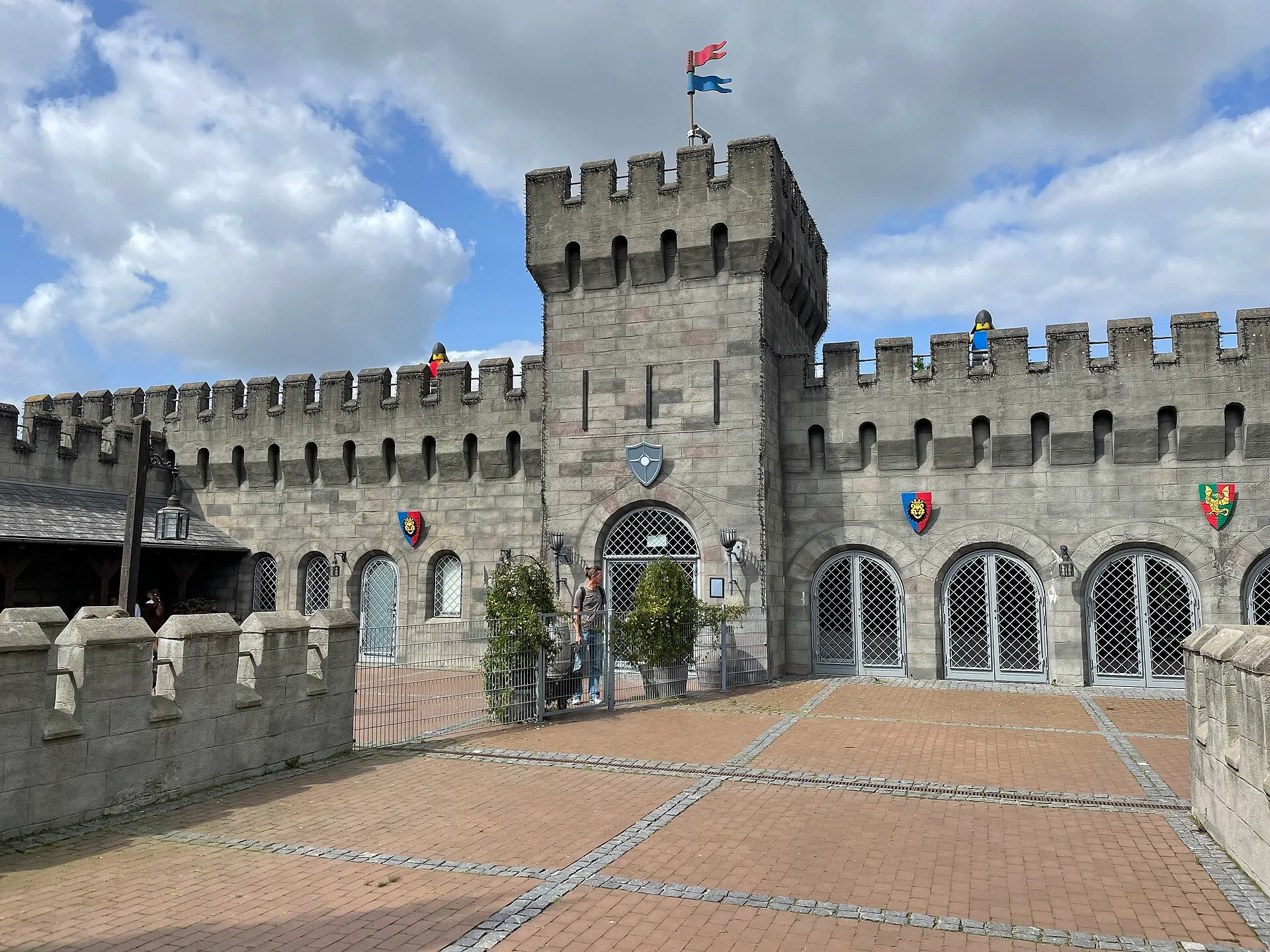 Castle gate of Knights' Kingdom at LEGOLAND Billund with LEGO minifigure knights on the battlements